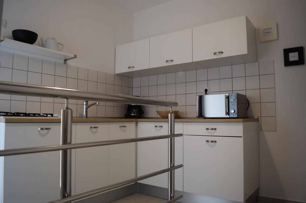 Lovely Apartment With Two Terraces*** Pula Exterior photo